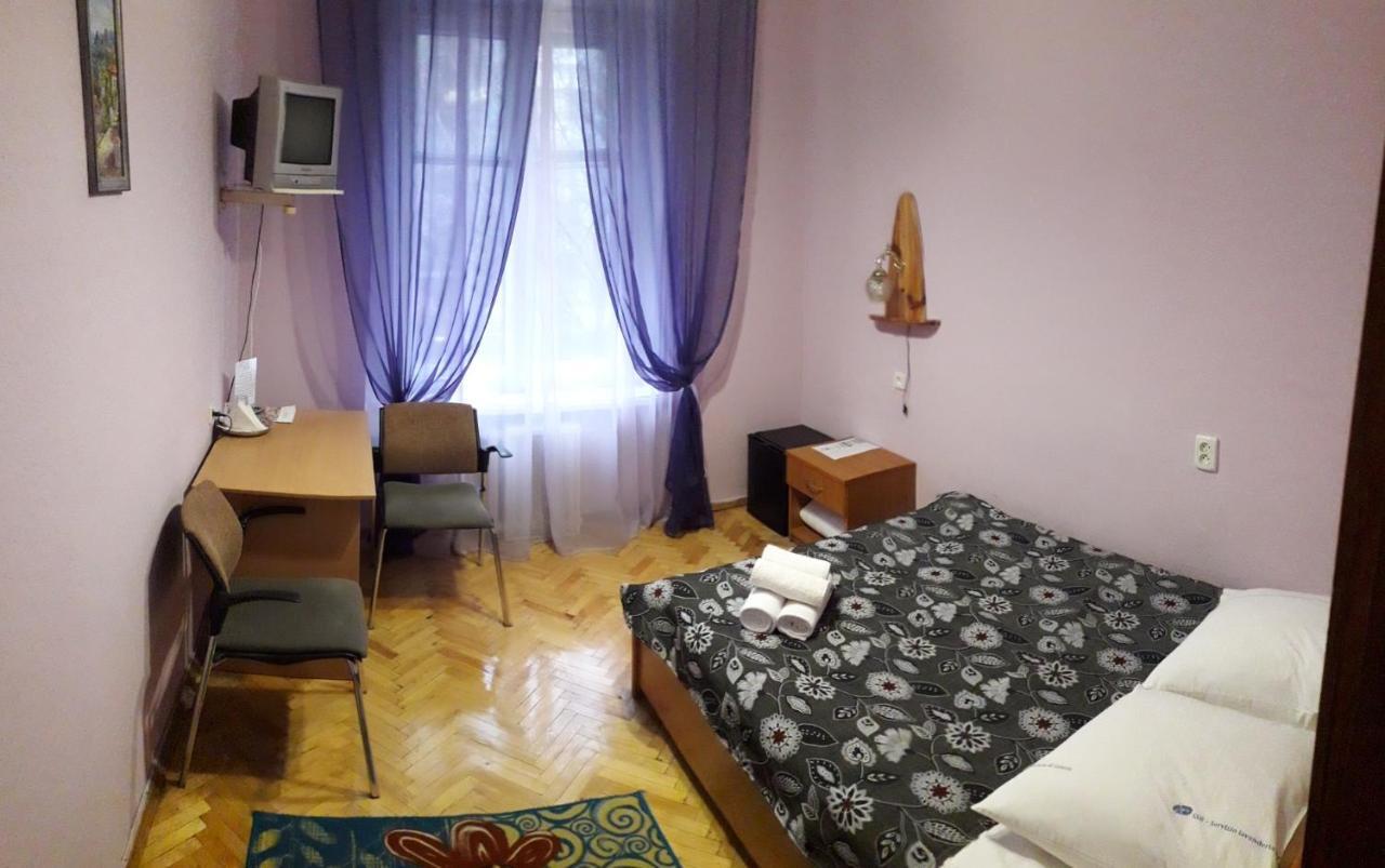 Kolos Hotel Obolon Kiev Eksteriør bilde