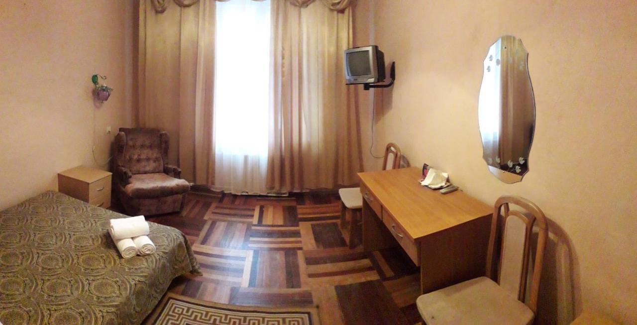 Kolos Hotel Obolon Kiev Eksteriør bilde