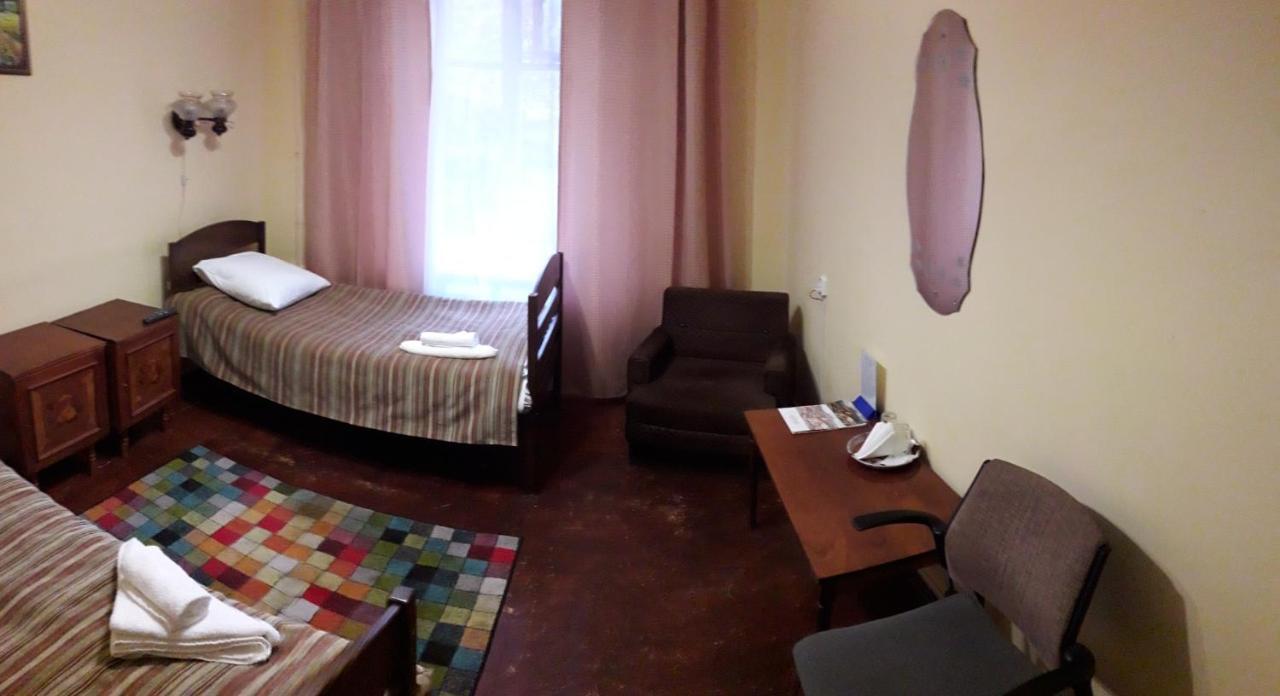 Kolos Hotel Obolon Kiev Eksteriør bilde