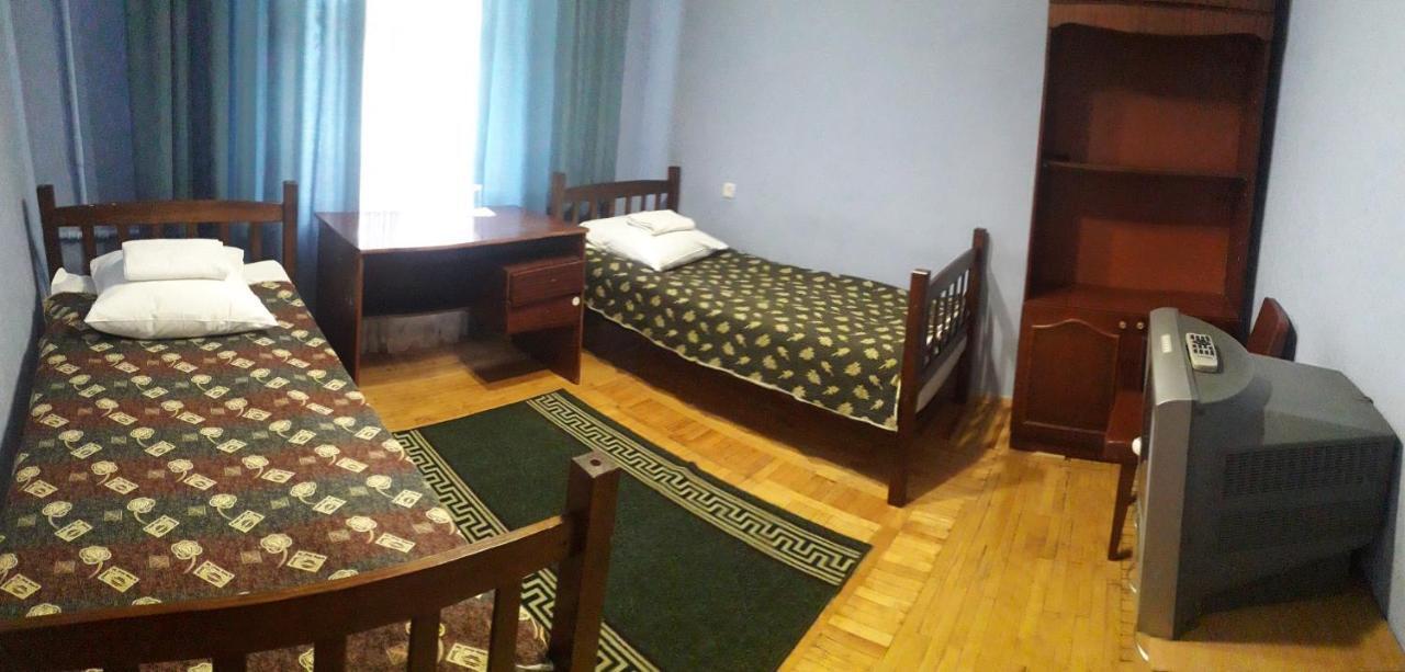 Kolos Hotel Obolon Kiev Eksteriør bilde